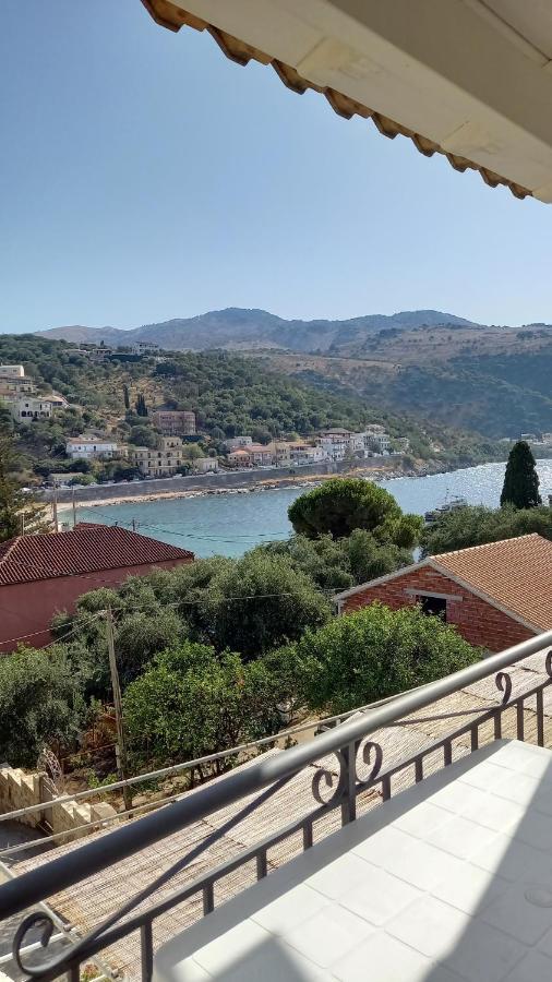 Dimitrakis Apartments Kassiopi Exterior foto